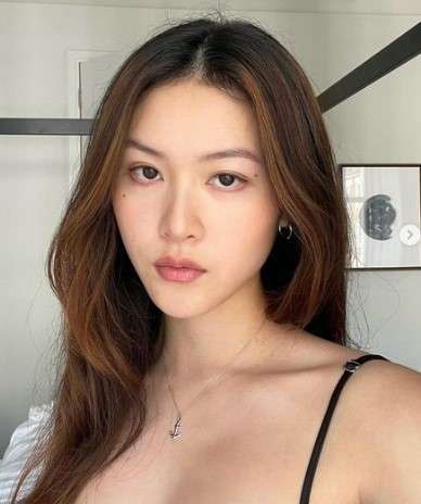 Isabella Wei height