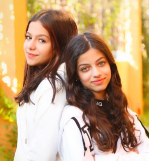Rayan Fahmi with her sister