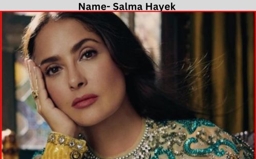 how tall is salma hayek