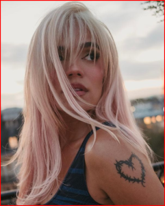 How Old is Karol G ? Karol G Age, Crocs, Wiki, Bio, Net Worth