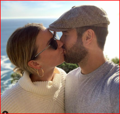 emily vancamp and josh bowman wedding