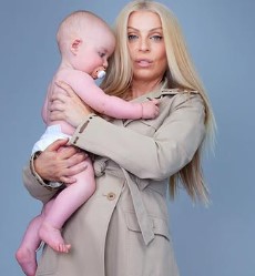 evy poumpouras family