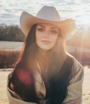 Alexis Wilkins age