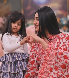 Sarah Khan daughter