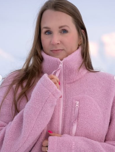 Cecilia Blomdahl net worth  2025
