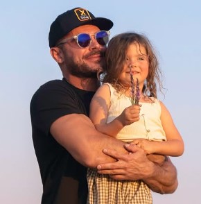 Zac Efron kids