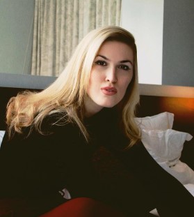 Olivia Nuzzi biography