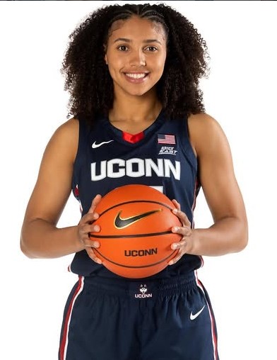 Azzi Fudd biography 2026