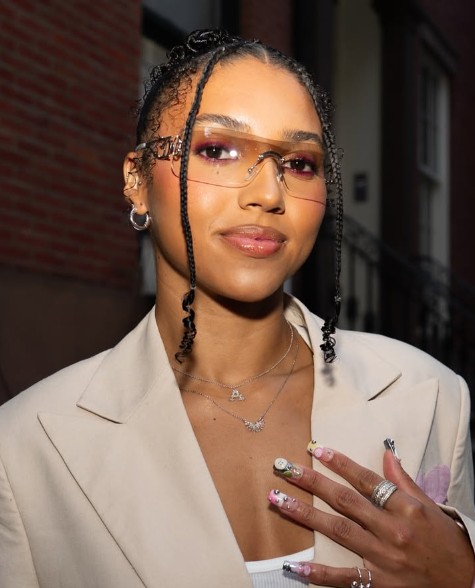 Azzi Fudd instagram profile